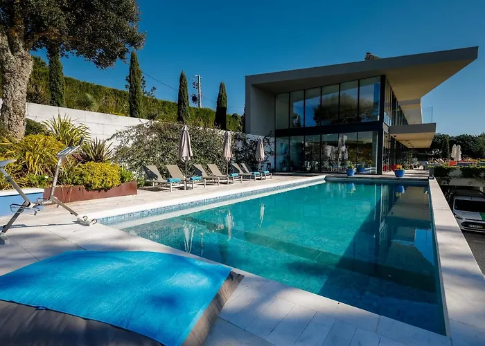 Paladina Konukevi 4*